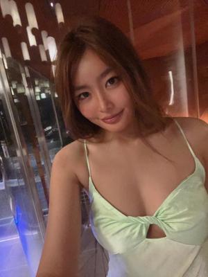 小夏エミリの写メ日記｜エトワール 吉原高級店ソープ
