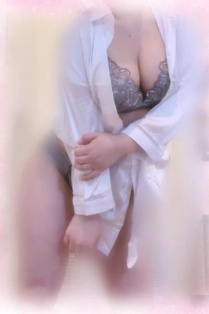 ナギの写メ日記｜ラブ&ピース 吉原格安店ソープ