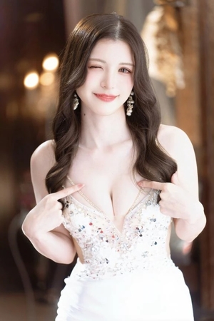 綺咲ゆずの写メ日記|リュクス~LUXE~ 吉原高級店ソープ