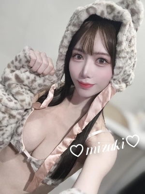 桜庭みずきの写メ日記｜リュクス～LUXE～ 吉原高級店ソープ