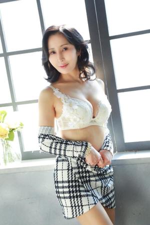 白鳥麗子の写メ日記｜プレジデントクラブ 吉原高級店ソープ