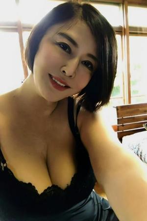 宇佐美奈々の写メ日記｜プレジデントクラブ 吉原高級店ソープ