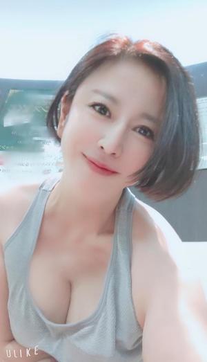 宇佐美奈々の写メ日記｜プレジデントクラブ 吉原高級店ソープ