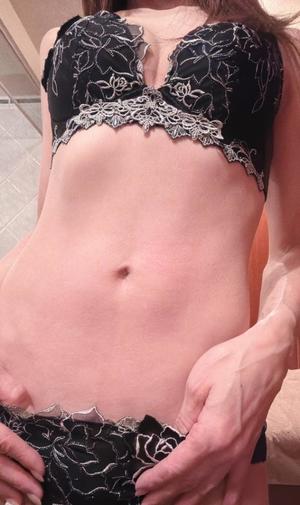 小栗彩矢の写メ日記｜ローテンブルク 吉原高級店ソープ