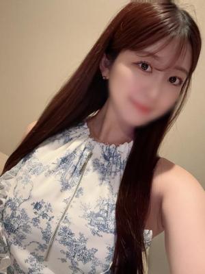 えみりの写メ日記｜ヴェルサイユ 吉原高級店ソープ
