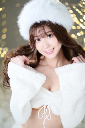 えみりの写メ日記｜ヴェルサイユ 吉原高級店ソープ