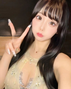 かりんの写メ日記｜ヴェルサイユ 吉原高級店ソープ