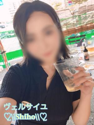 しほの写メ日記｜ヴェルサイユ 吉原高級店ソープ