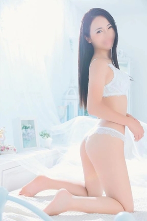 しほの写メ日記|ヴェルサイユ 吉原高級店ソープ