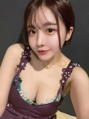 つきの写メ日記｜ヴェルサイユ 吉原高級店ソープ