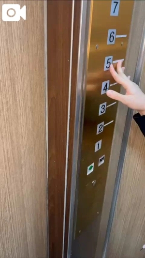 もえの写メ日記｜ヴェルサイユ 吉原高級店ソープ