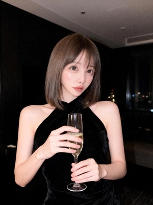 ひなこの写メ日記｜ヴェルサイユ 吉原高級店ソープ