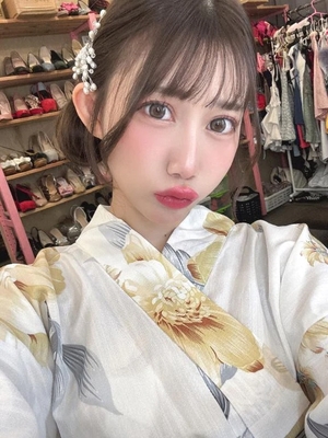 莉華の写メ日記｜ヴェルサイユ 吉原高級店ソープ