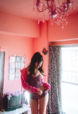 莉華の写メ日記｜ヴェルサイユ 吉原高級店ソープ