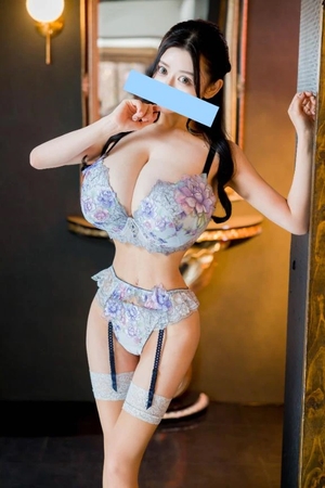 萌木の写メ日記｜ヴェルサイユ 吉原高級店ソープ