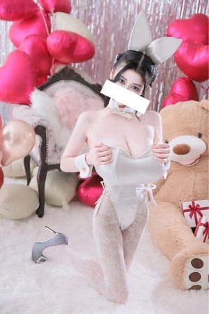 萌木の写メ日記｜ヴェルサイユ 吉原高級店ソープ