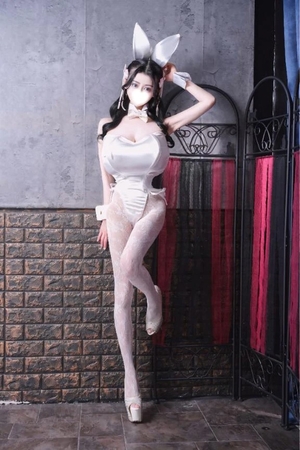 萌木の写メ日記｜ヴェルサイユ 吉原高級店ソープ