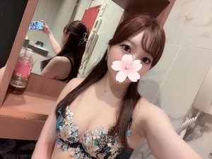 咲良の写メ日記｜ヴェルサイユ 吉原高級店ソープ