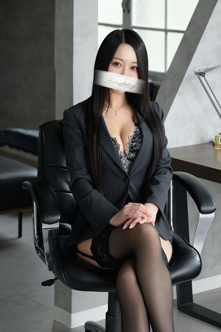 伊織 | 吉原 秘書室 (2 / 5)