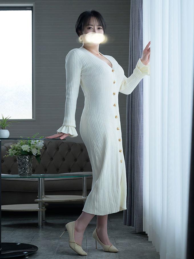 椎名由貴 | 吉原 ローテンブルク (2 / 6)