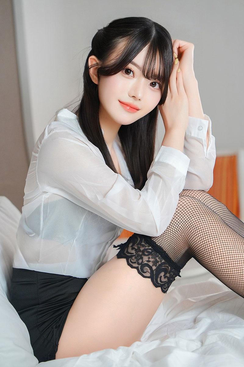 真白 | 吉原 王室 (2 / 11)