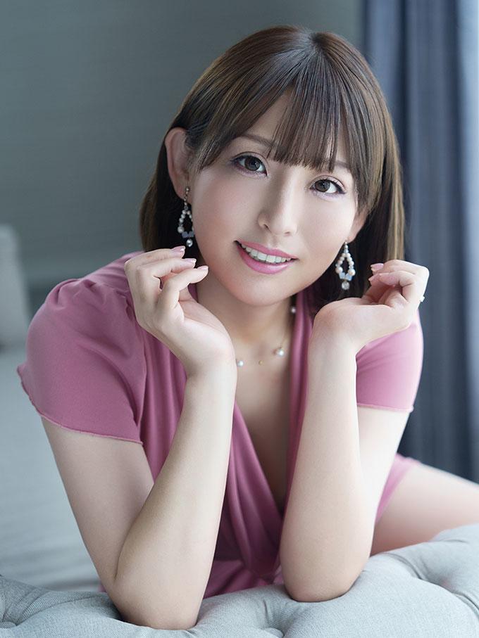 仲間有咲 | 吉原 ローテンブルク (1 / 7)