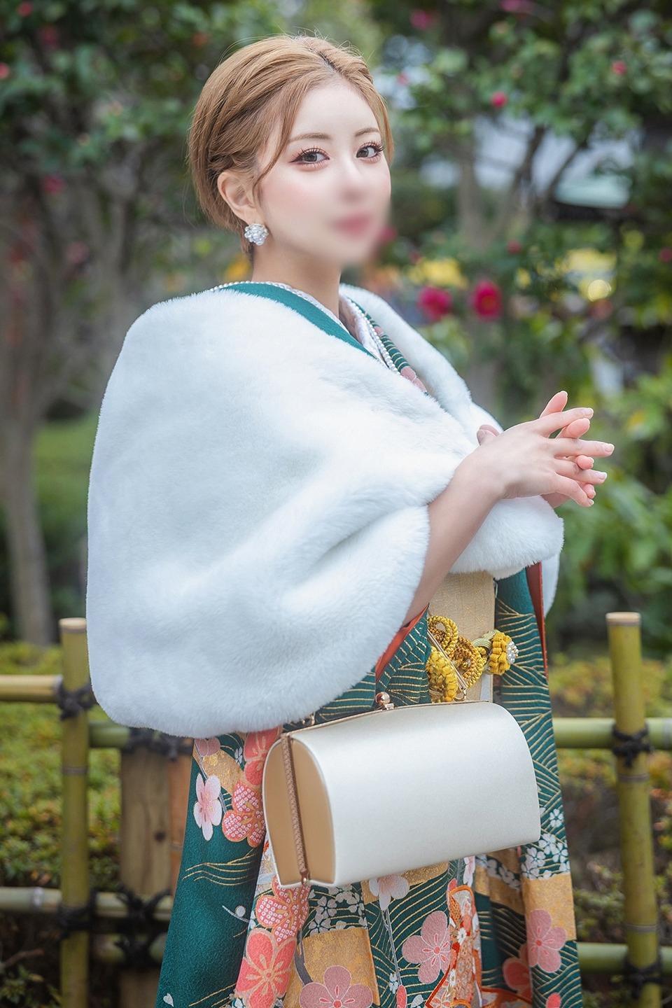 みやび | 横浜 トリプルA (2 / 15)