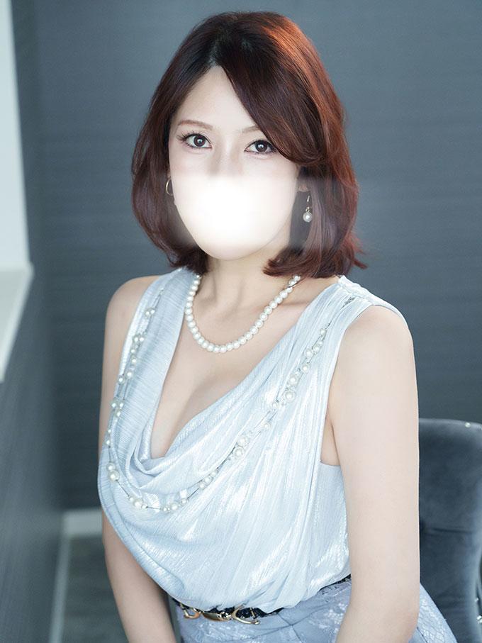 石川あさ美 | 吉原 ローテンブルク (1 / 6)