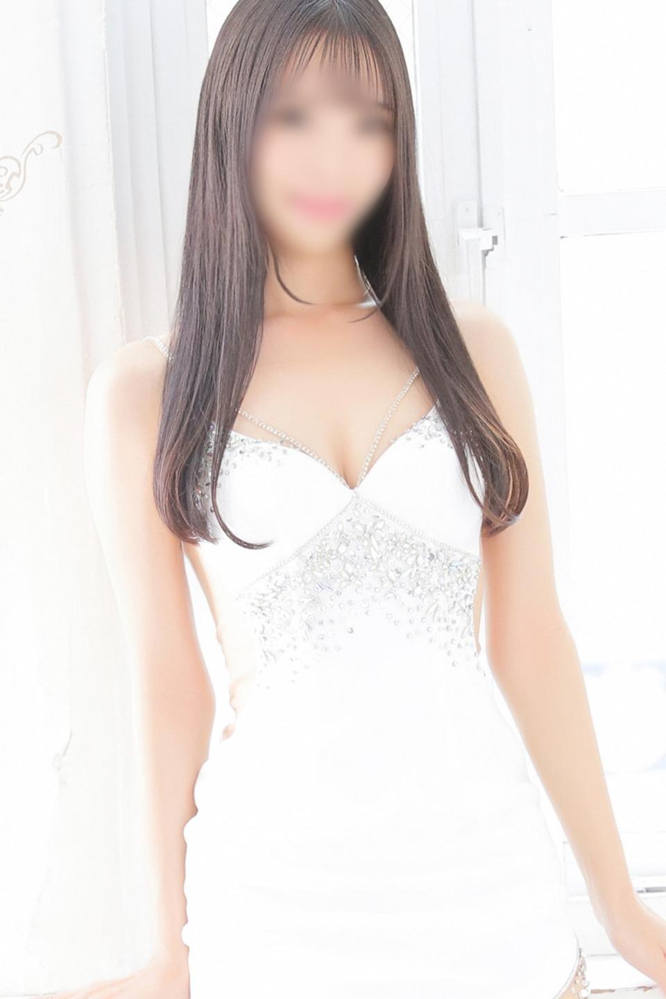 なお | 横浜 トリプルA (1 / 6)