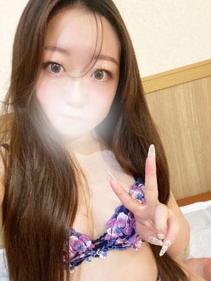 みりな | 茨城県・水戸 アクアマリン (1 / 3)