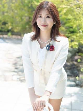 新妻涼子｜ハールブルク 吉原高級店ソープ
