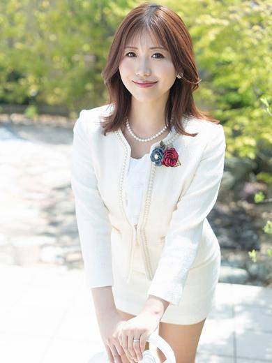 新妻涼子｜ハールブルク 吉原高級店ソープ