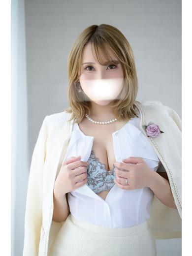 倉田菜々子 | 吉原 ハールブルク (1 / 10)