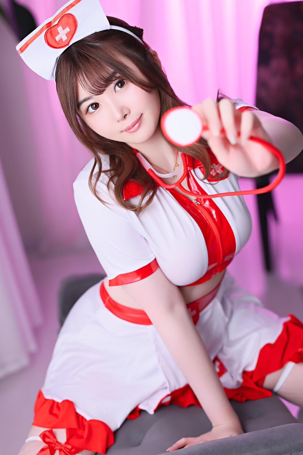 ちむ | 吉原 ティアラ (1 / 17)