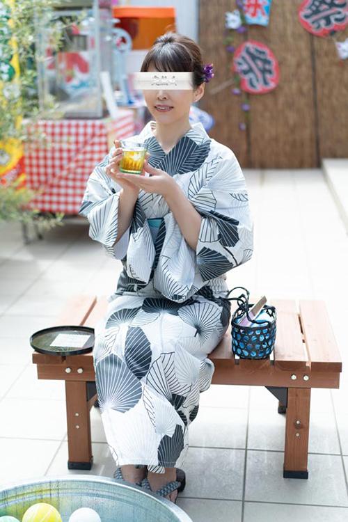 葉月美優・上原亜希子・手嶋十和子のグラビア｜プレジデントハウス 吉原大衆店ソープ