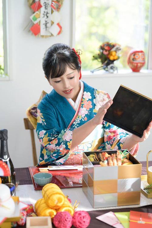 めいのグラビア｜秘書室 吉原高級店ソープ