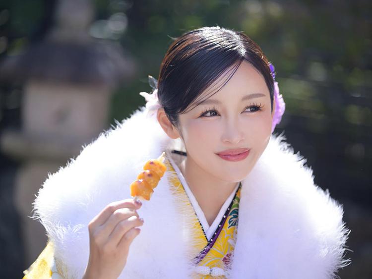 つぼみのグラビア｜秘書室 吉原高級店ソープ