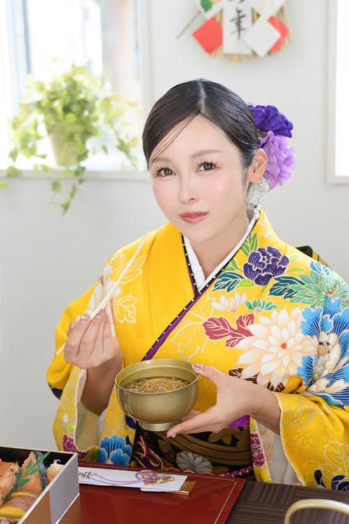 つぼみのグラビア｜秘書室 吉原高級店ソープ