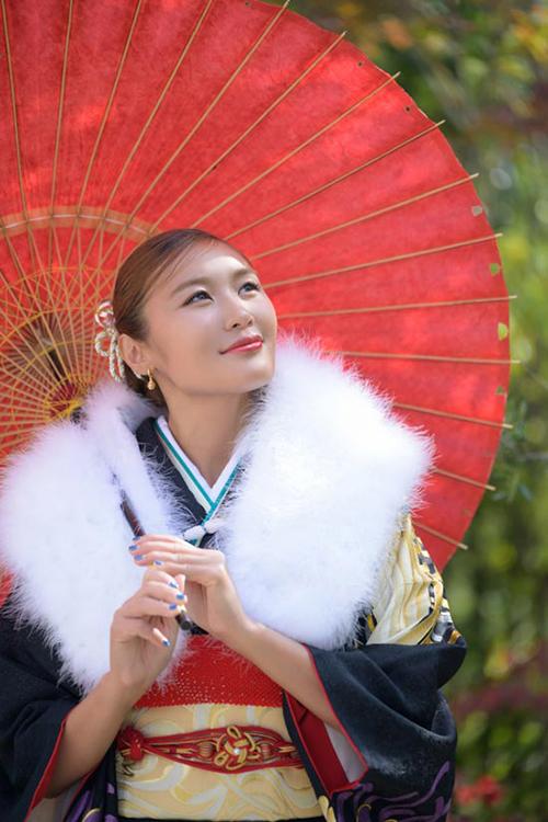 小夏エミリのグラビア｜エトワール 吉原高級店ソープ